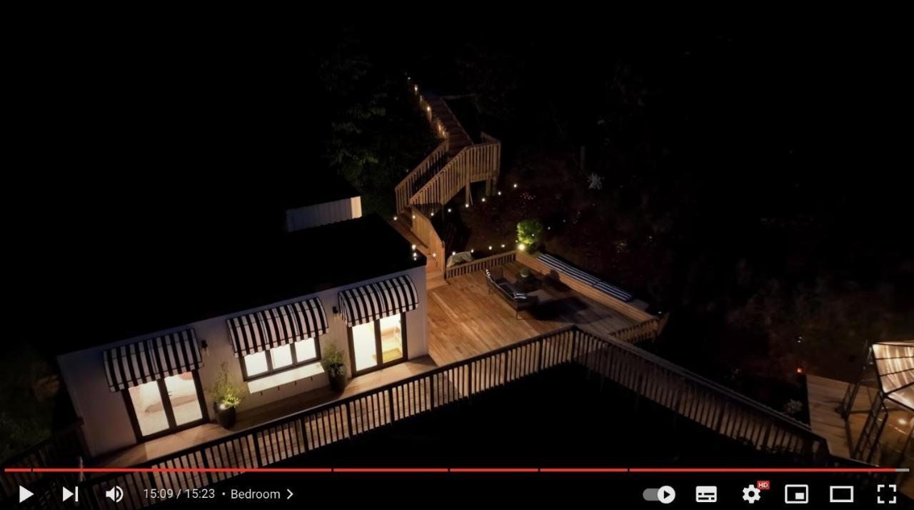 Tiny House With Greenhouse Dining Lower Hutt Exterior photo